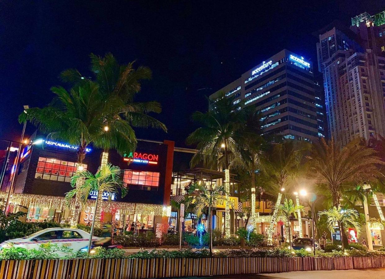 Classy 2Br Suite At Eastwood City With Pool And City Skyline View Manila Exterior foto