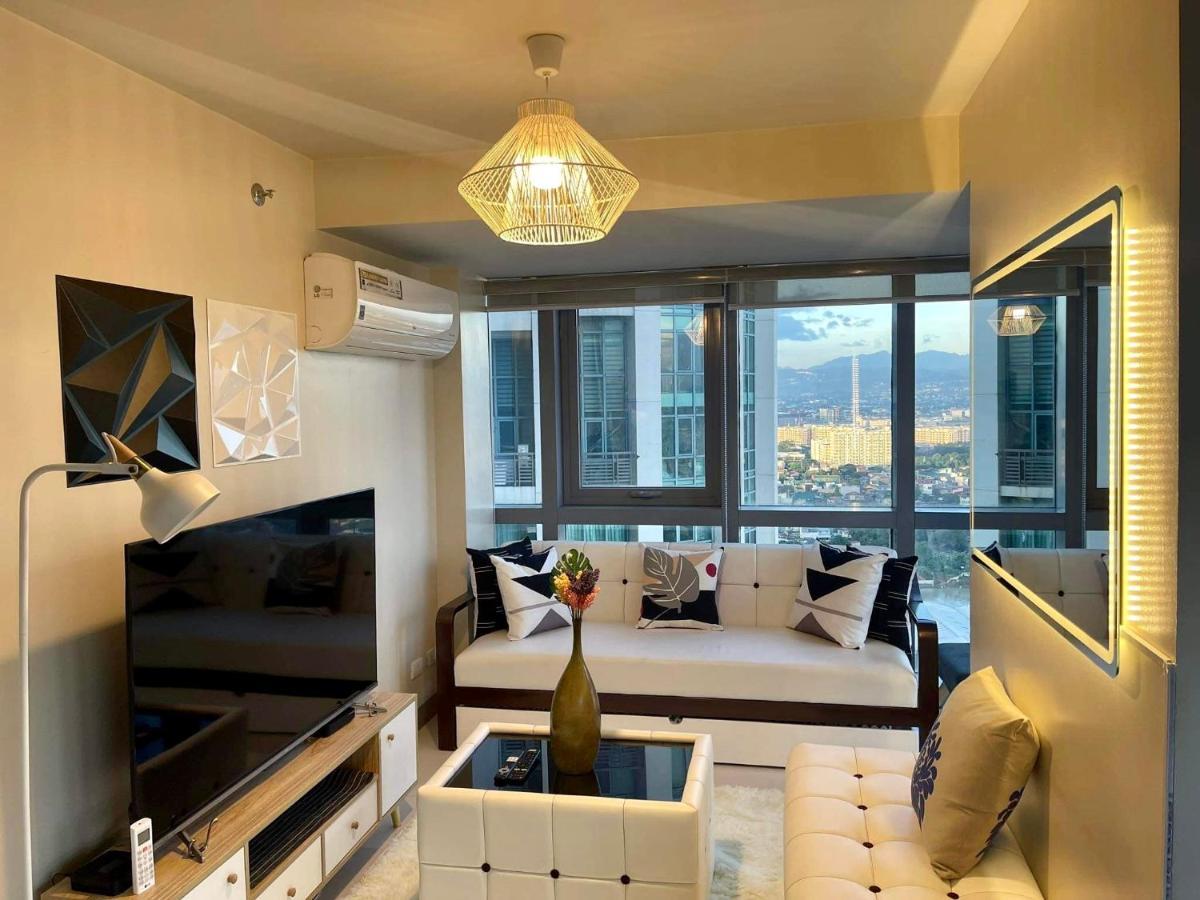 Classy 2Br Suite At Eastwood City With Pool And City Skyline View Manila Exterior foto
